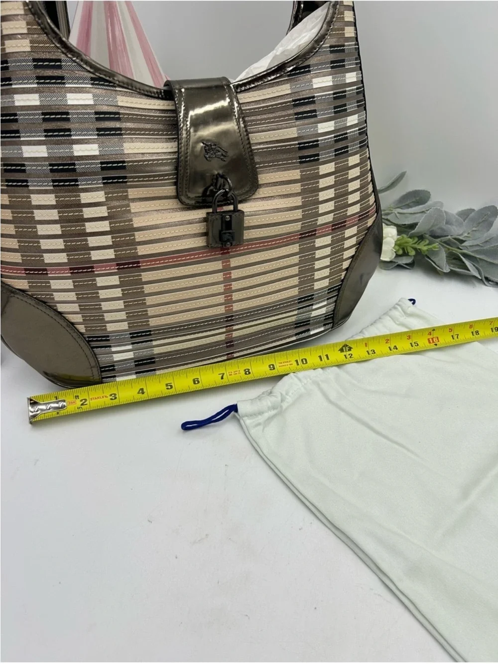 Women’s Burberry Brook hobo bag canvas check made in Italy pristine condition